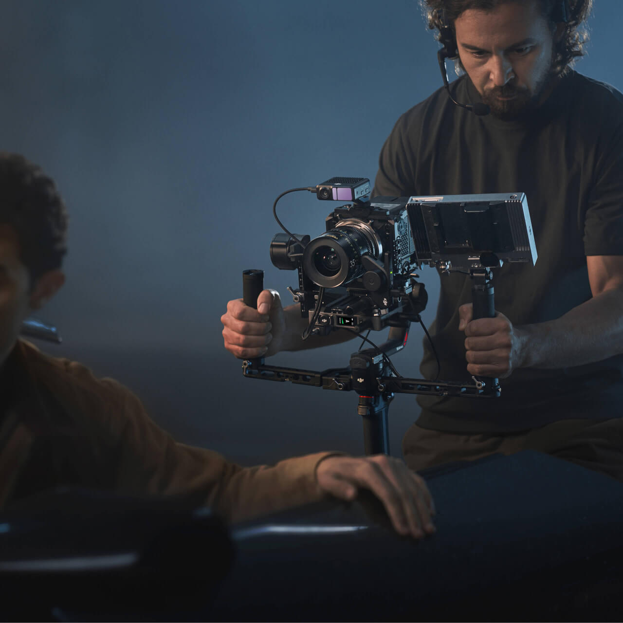 DJI RS 4 Pro Handheld Gimbal Stabiliser