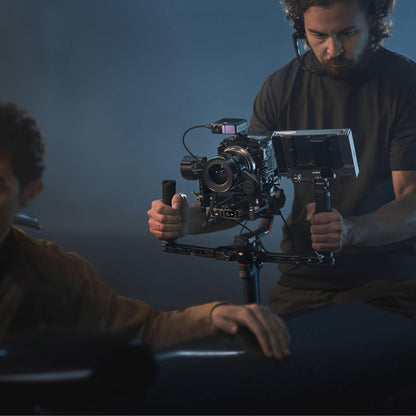 DJI RS 4 Pro Handheld Gimbal Stabiliser